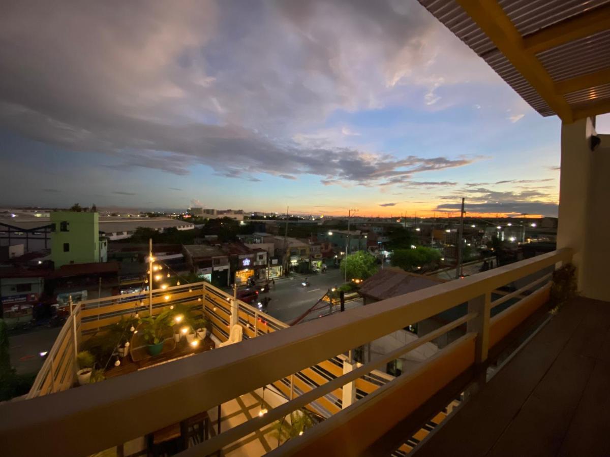 Rain Airport Bed And Breakfast Manila Exterior foto